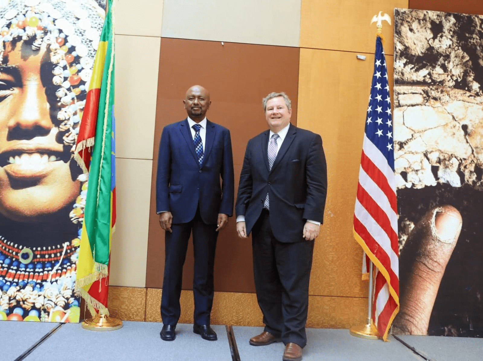 Ambassador Seleshi Bekele meets US special envoy to Horn of Africa