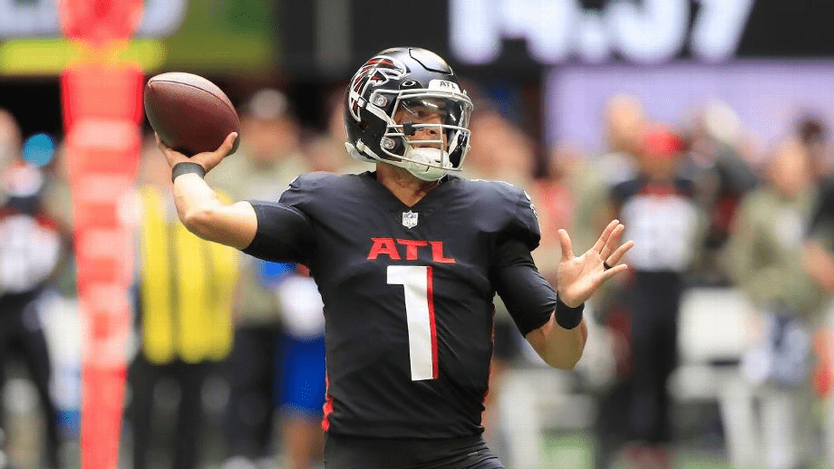 Marcus Mariota's familiarity with Falcons coach Arthur Smith has helped him transition back into the role as a starting quarterback in the NFL. David J. Griffin/Icon Sportswire
