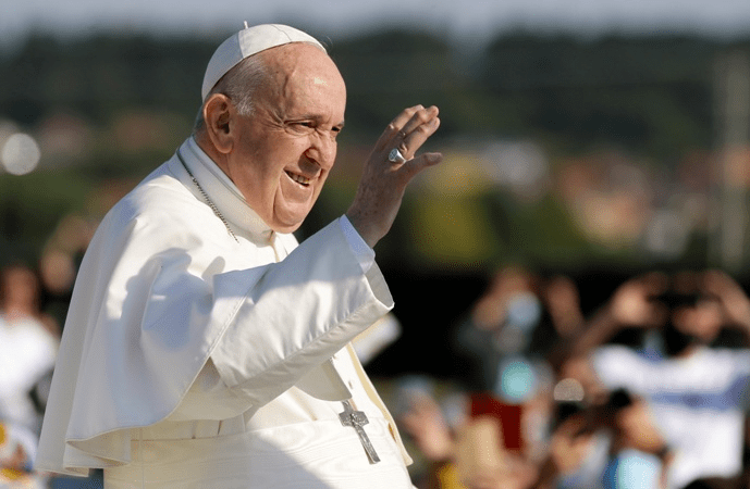 Pope Francis arrives for the Holy Mass at the Basilica of Our Lady of Sorrows in Sastin, Slovakia, September 15, 2021. REUTERS/David Cerny
